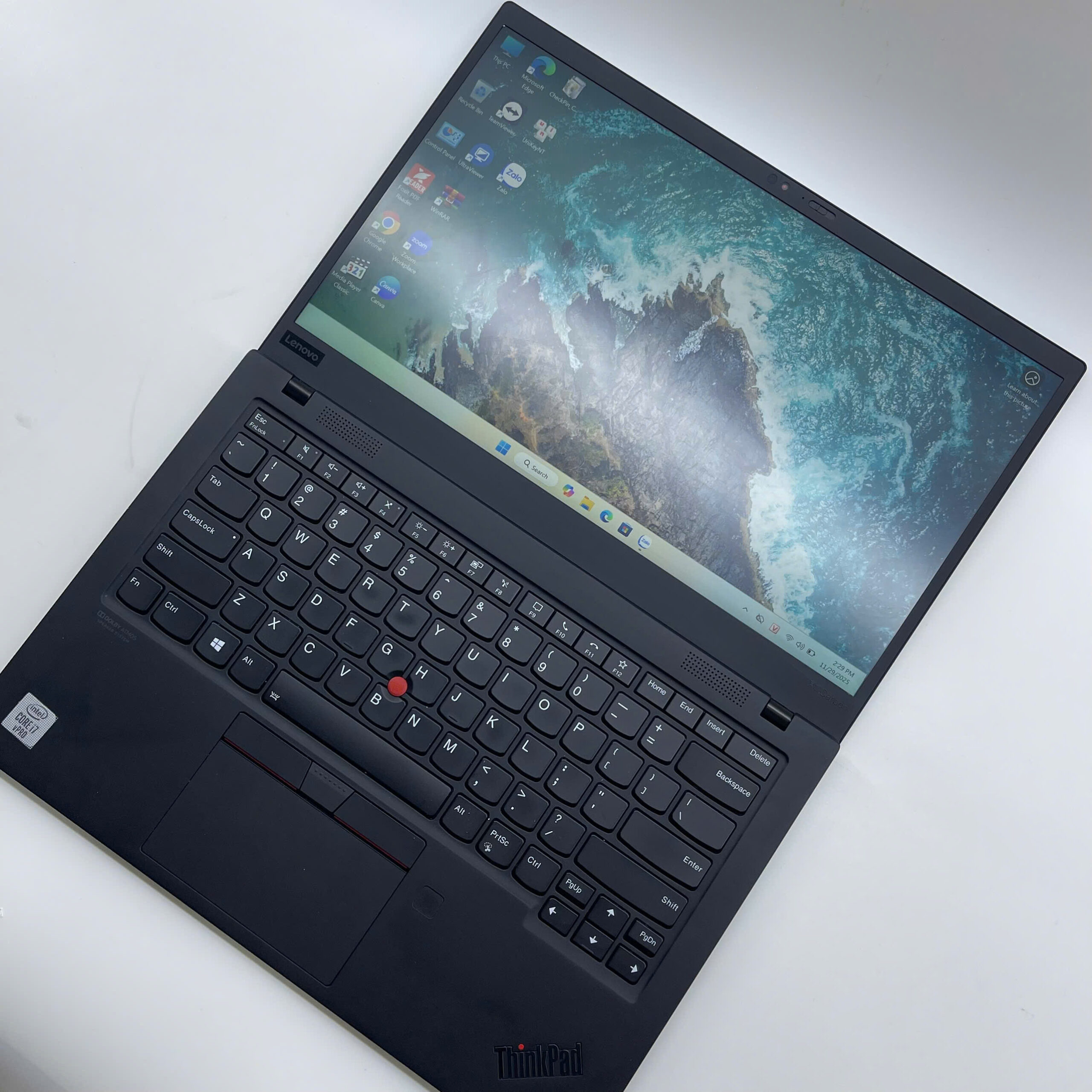 z7274637341842_6c0852a44ef10b8cab0c937d3eedb043