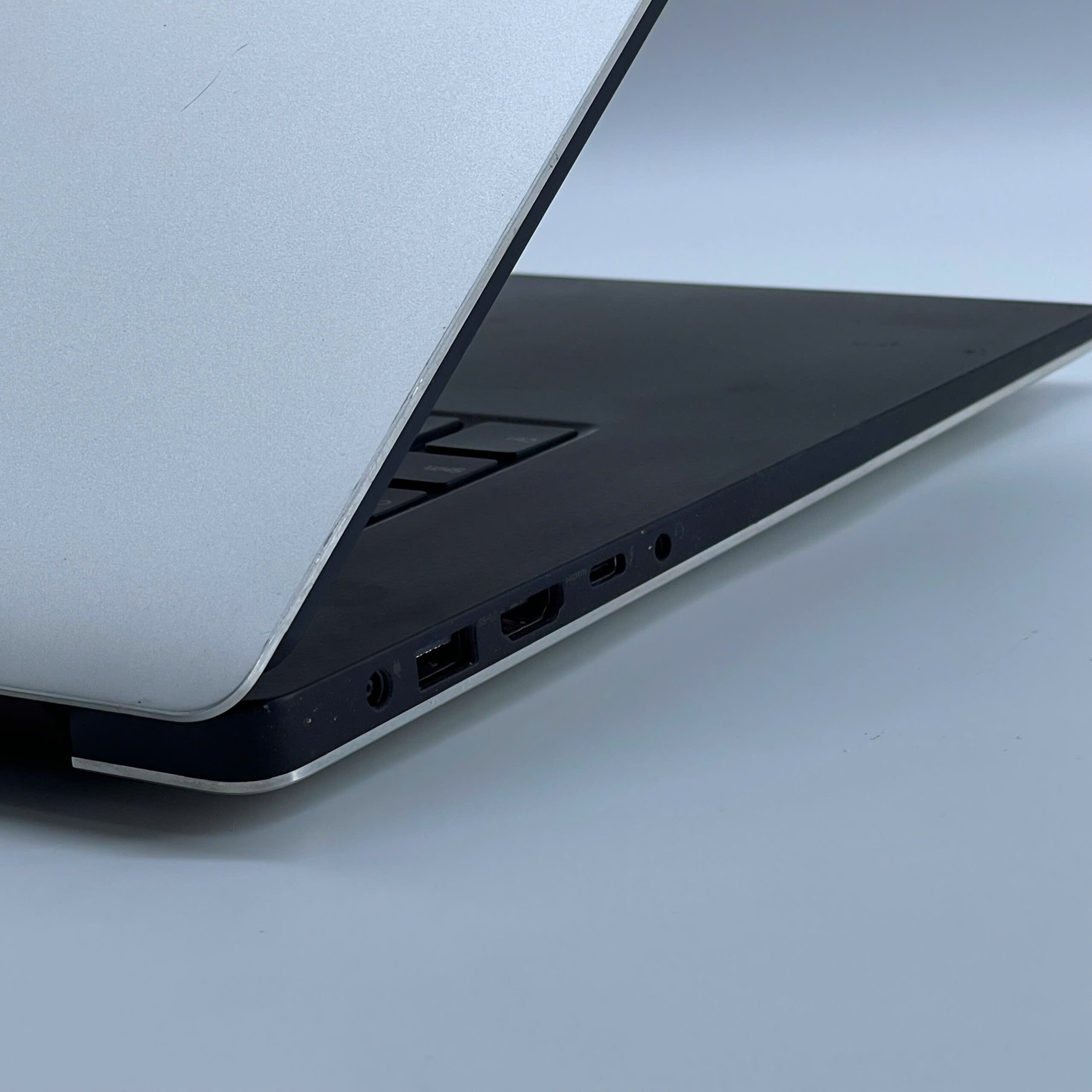 z7274788413561_328730b3a7ef6a16fc46cd5450f012b8