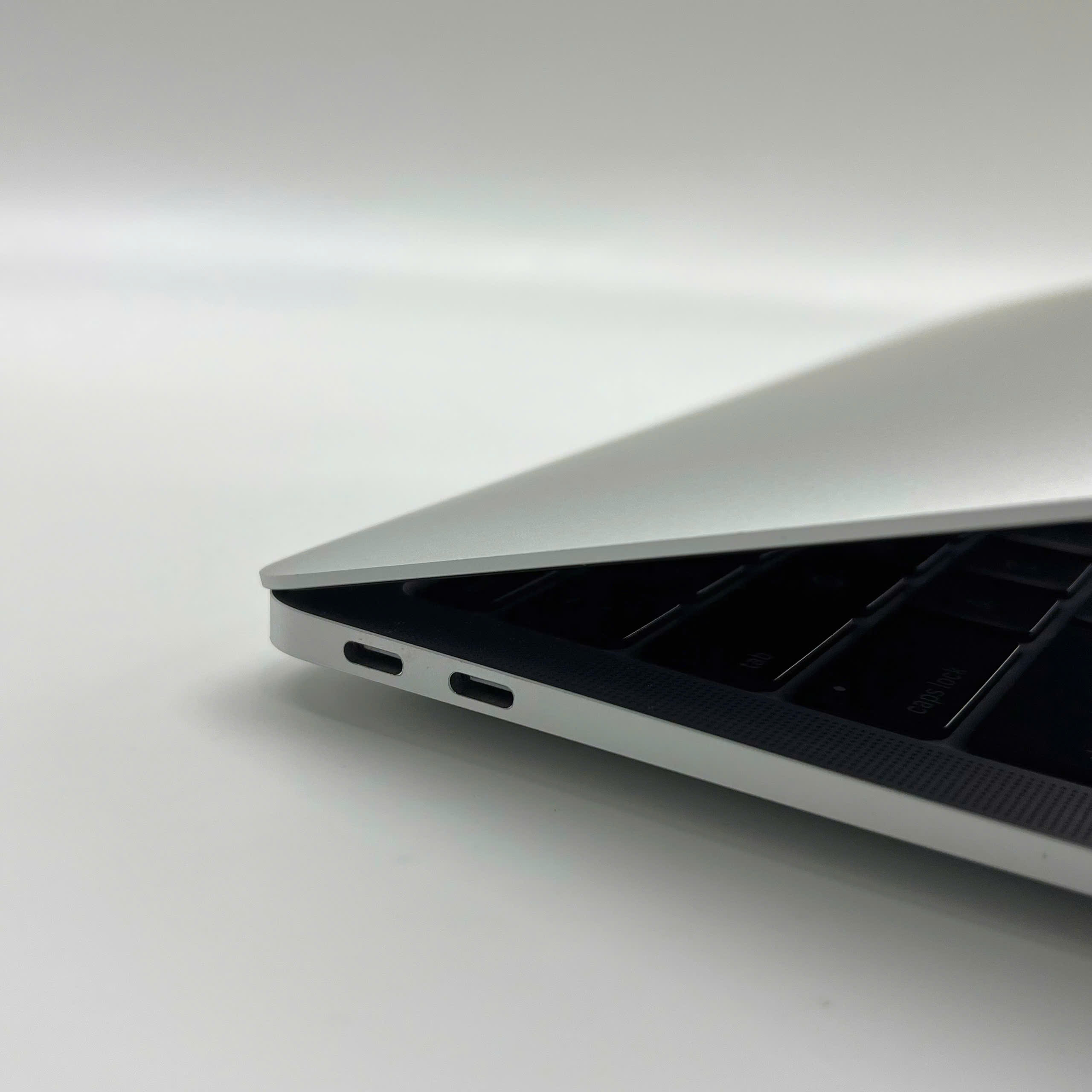 z7373816387481_ee98f7686af30b50925a0c28b6c7ce7e