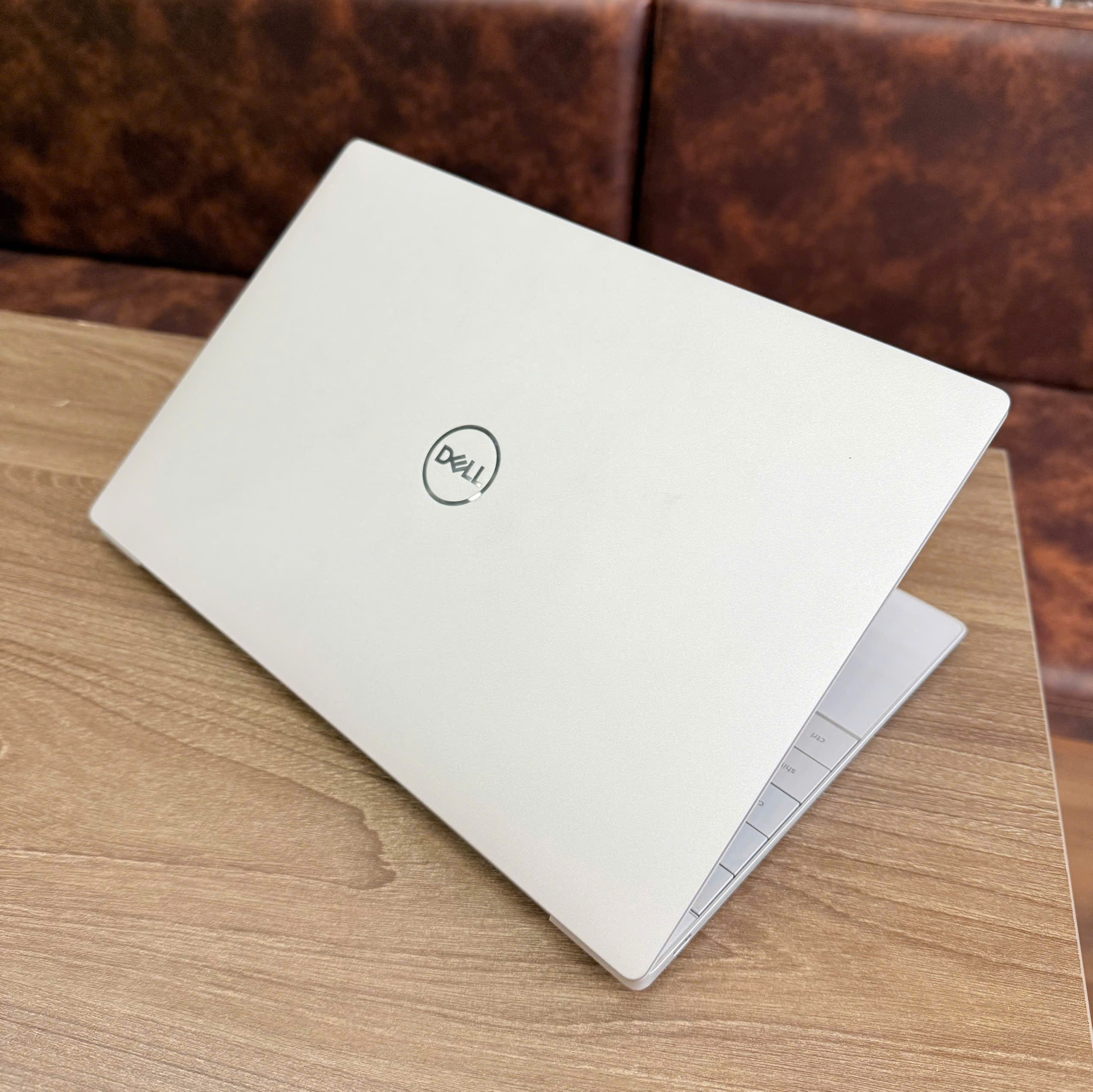 z7630665737717_5932e2cc944a70a2806fc30e60a450f3