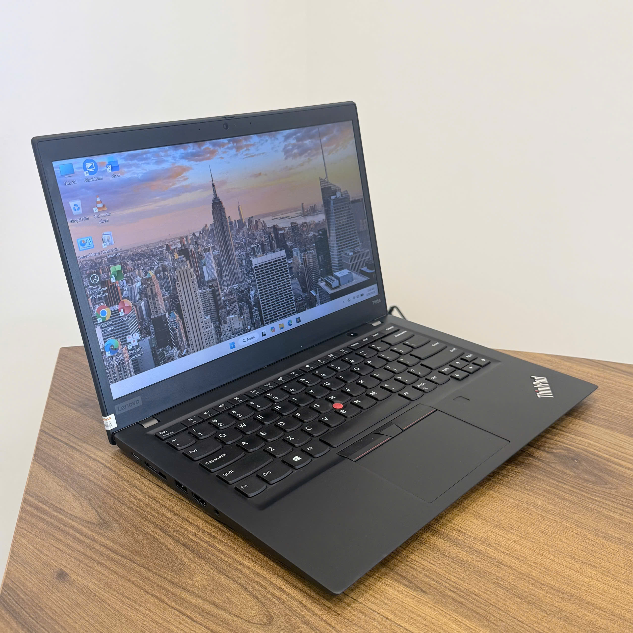 z7636185043639_1df1de42dd35a21e5476e3aca24c390b