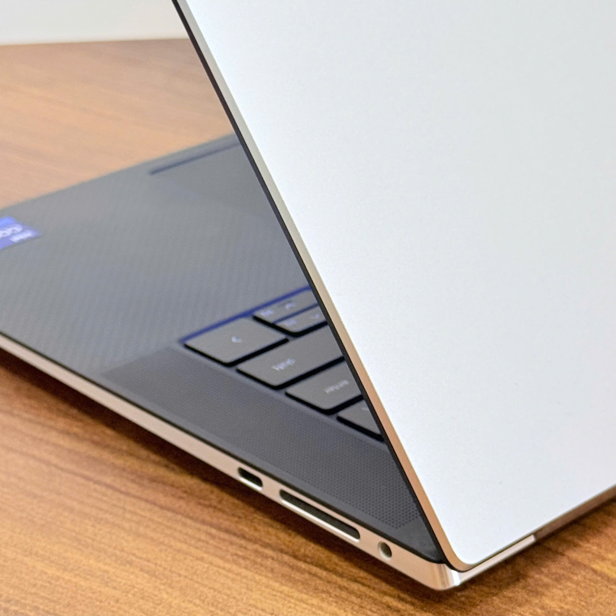 z7642713963353_96f822f4ff2872db01eee8903bdbe758