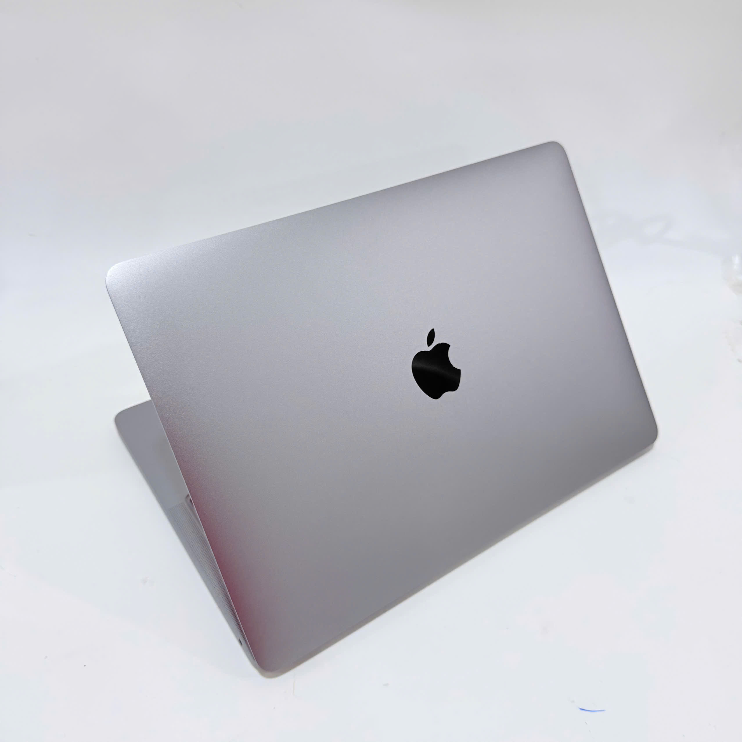 z7653369946135_133d9b8d996f5ec729b2ec5a0e8d6db4