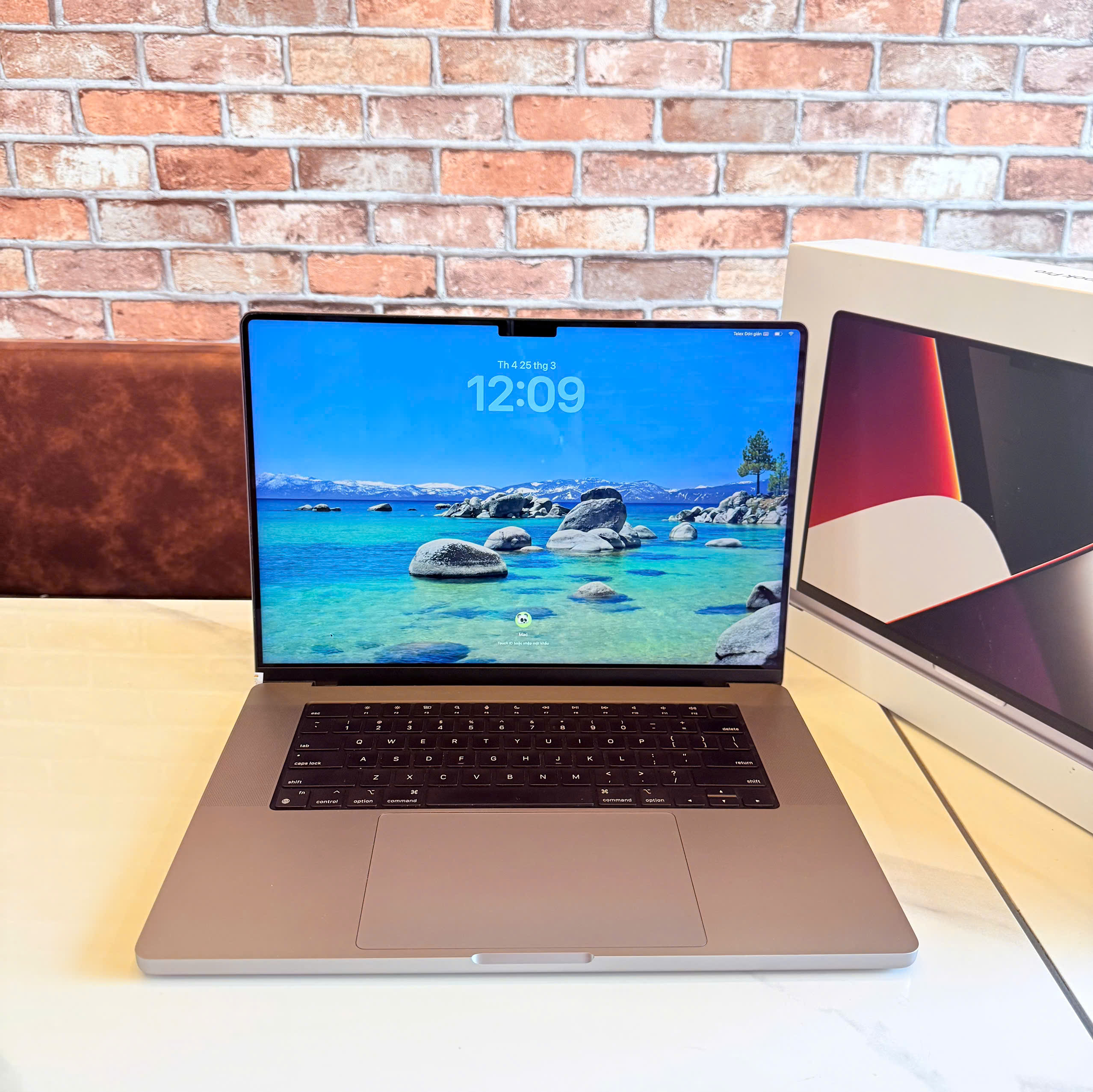 z7656357252719_c272d7f306fdd2574cd60420c21bec1f