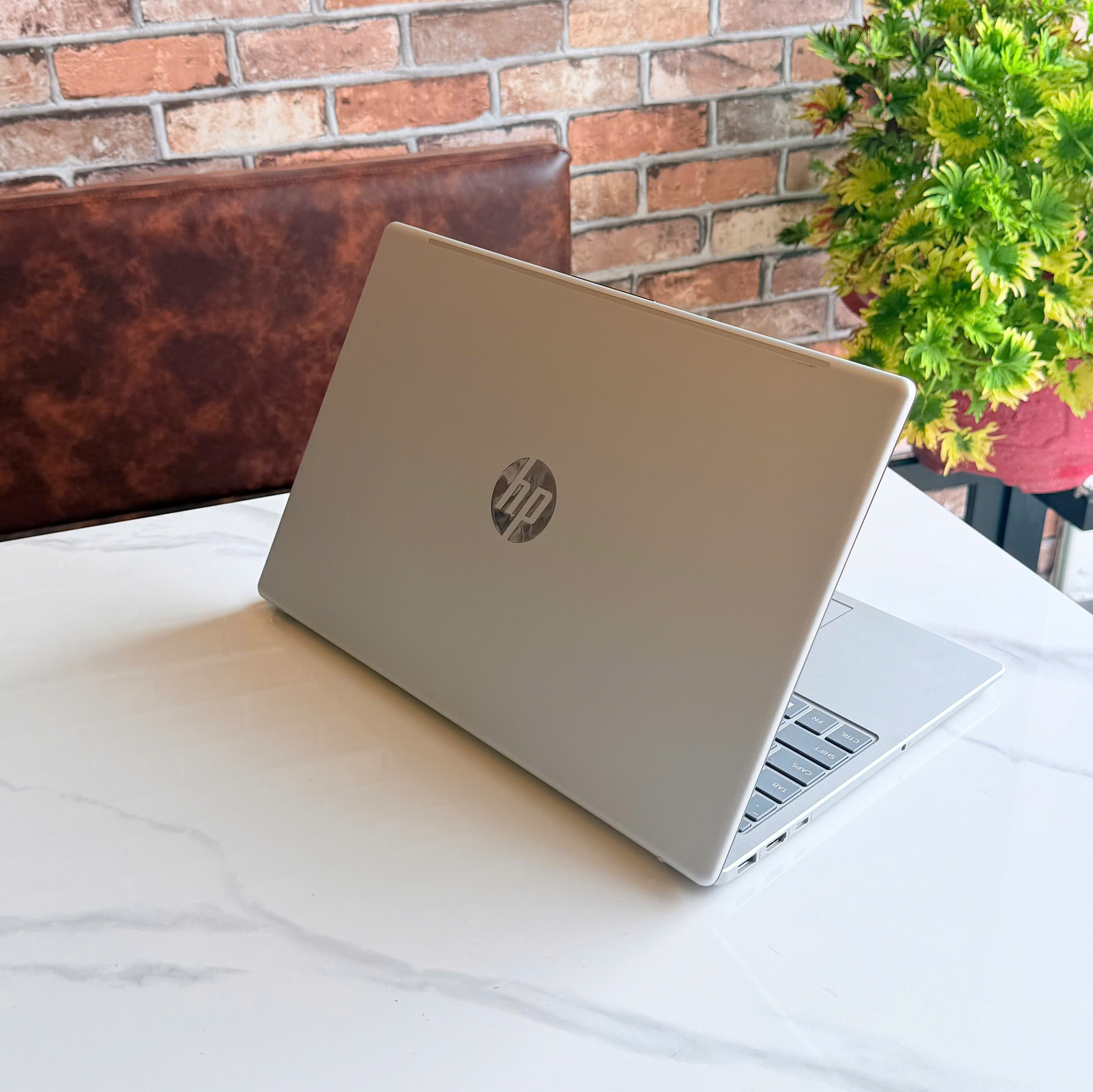 z7660007565659_01df09fe7a8bdafad3568d7cfea78577