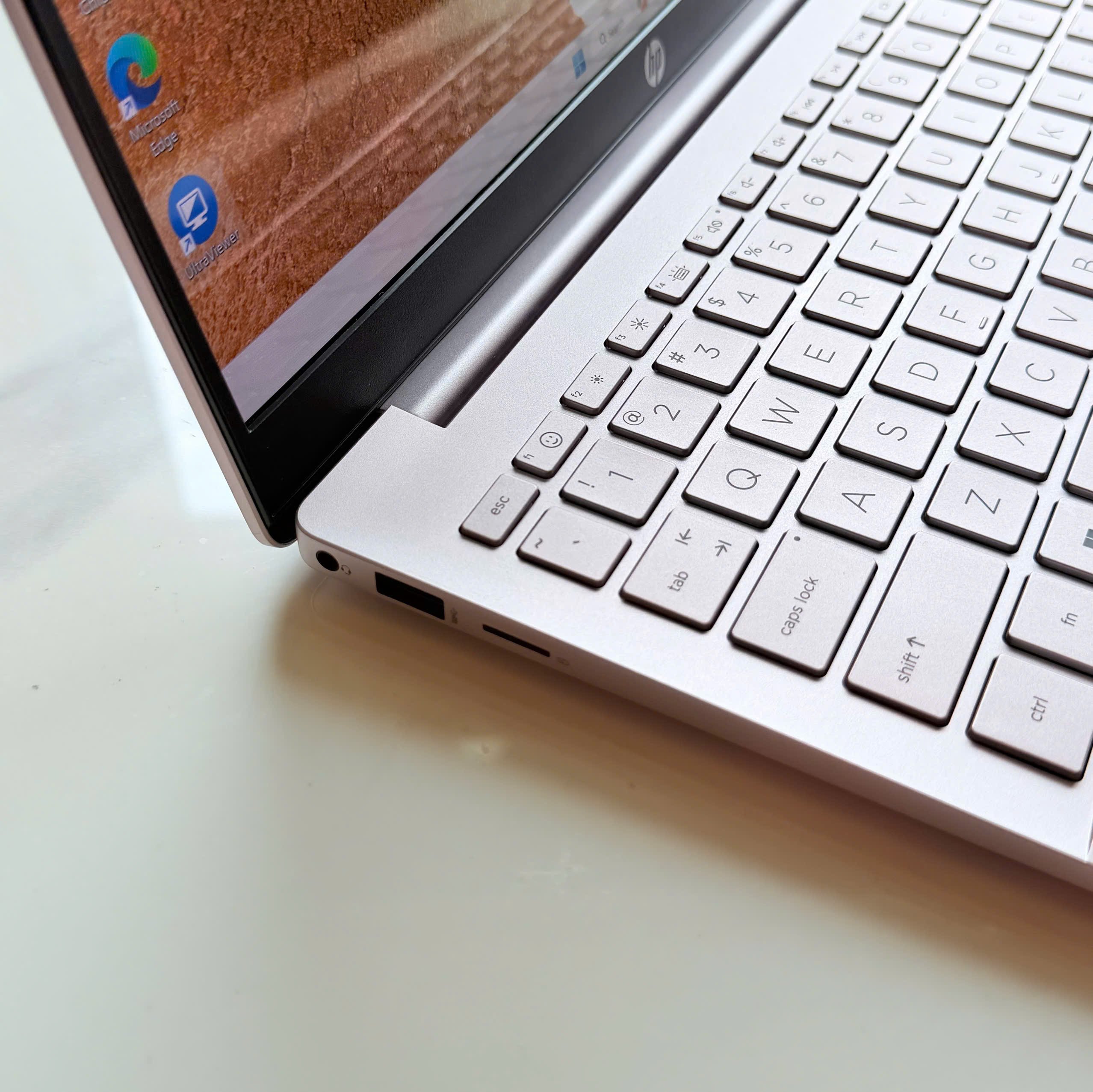 z7660031718008_6c4d5c2329f40b838e08c96d257dfc5a