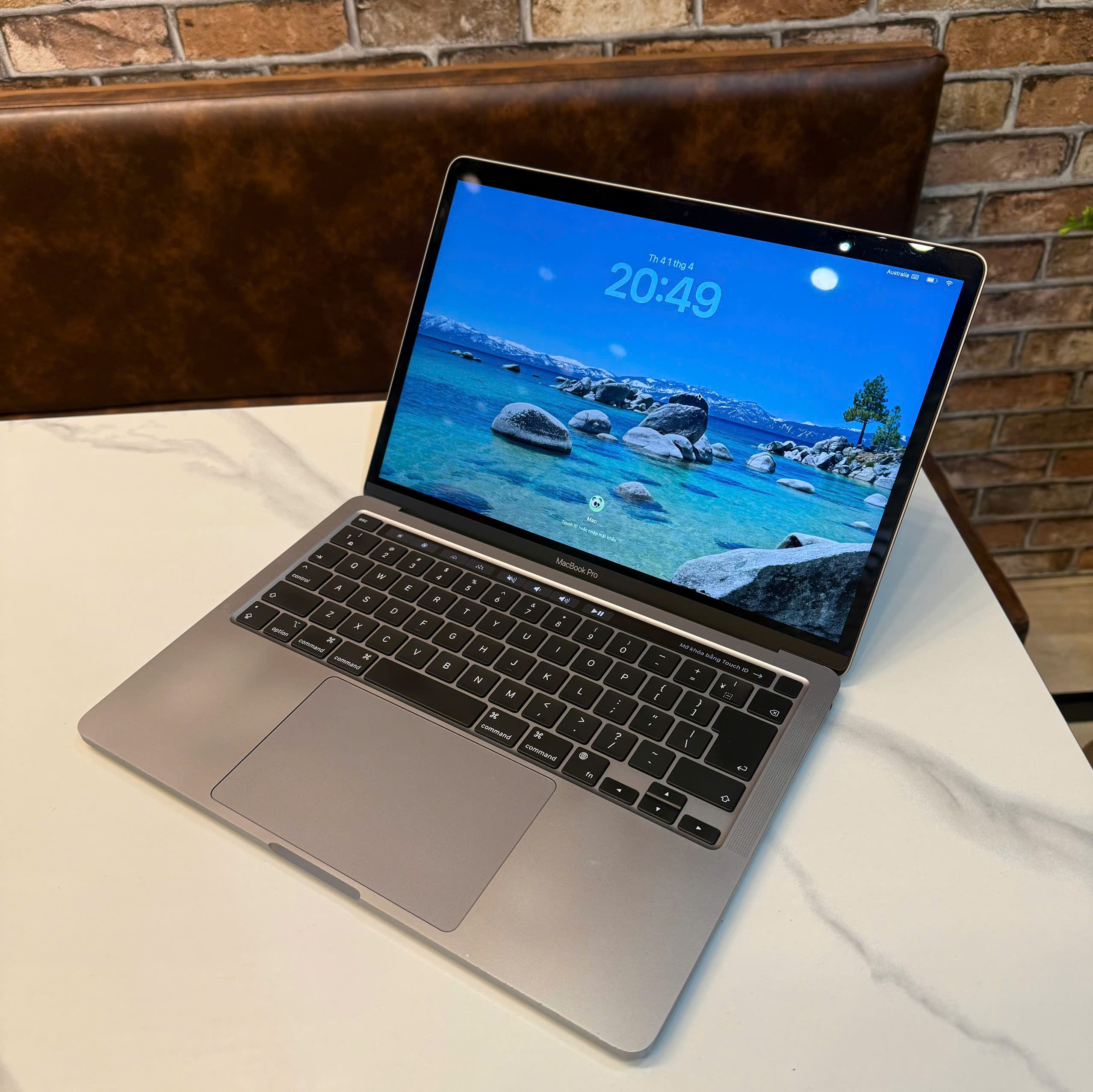 z7681493741712_e75fc3d269399bc2849d8c7382d4a3d2