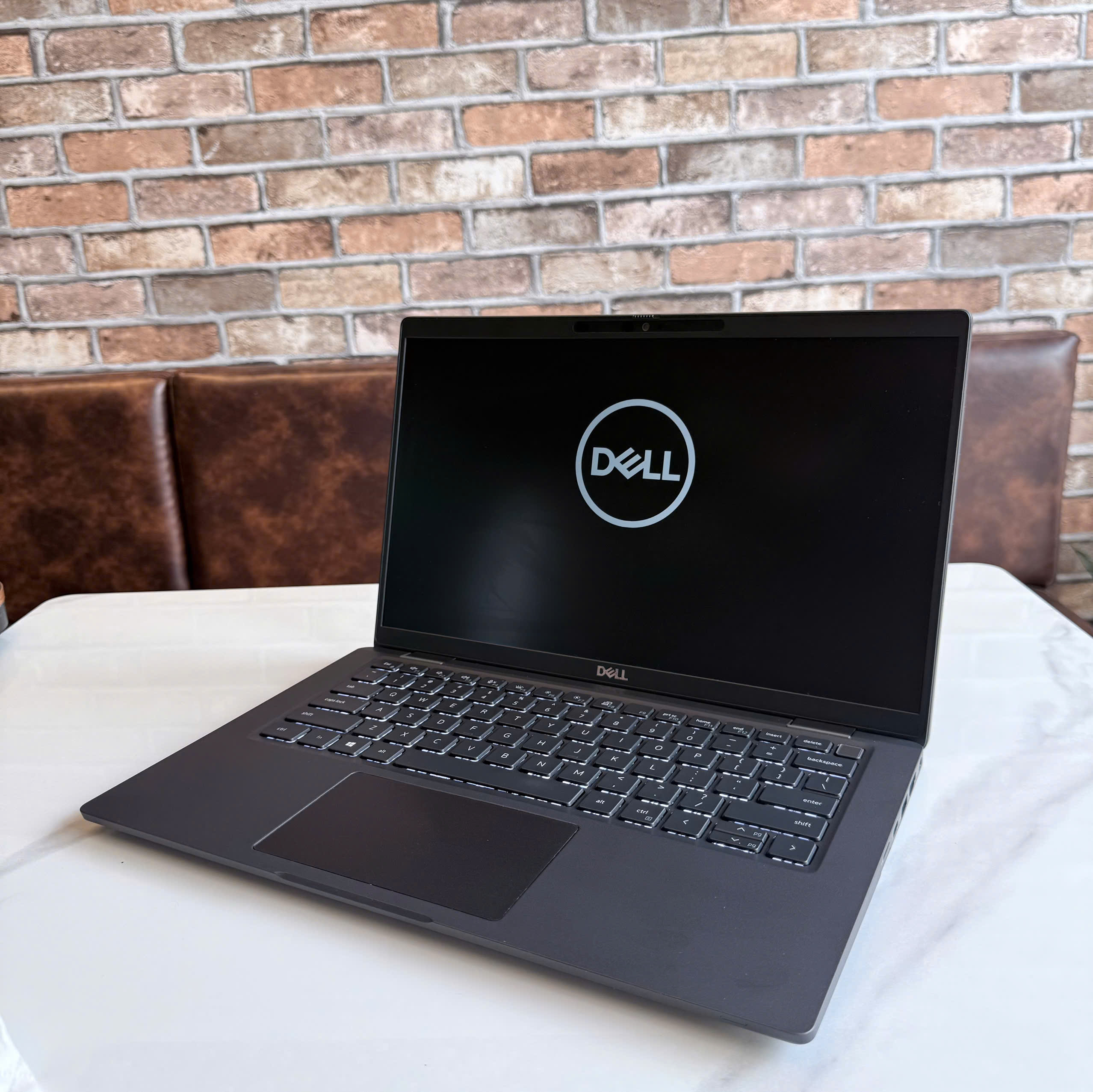 Dell Latitude 7420 – Thiết kế tổng thể Dell Latitude 7420 2021 Core i7 RAM 32GB SSD 512GB