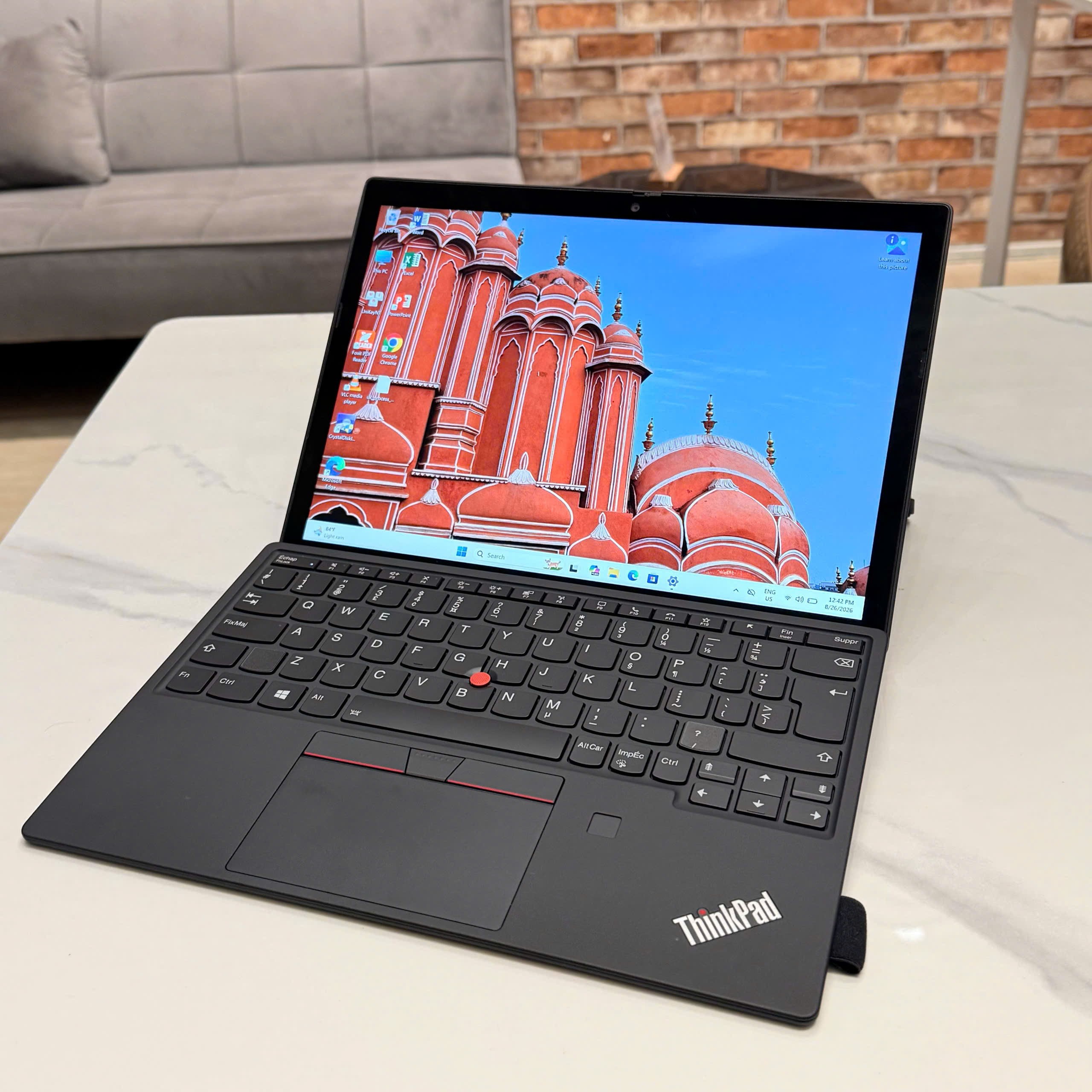 ThinkPad X12 Detachable – Laptop 2 trong 1 Lenovo ThinkPad X12 Detachable Core i5 RAM 16GB SSD 256GB