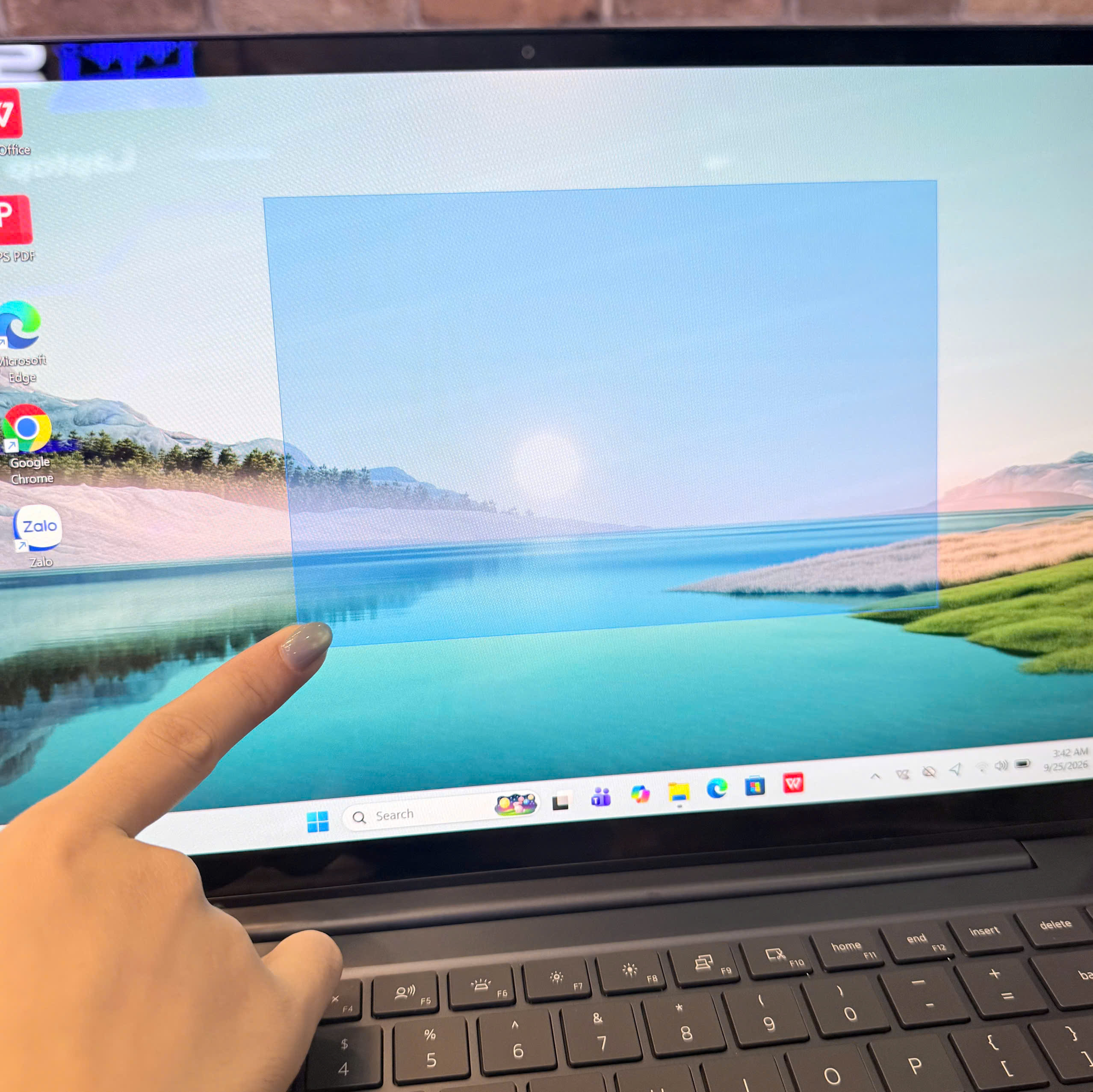 Dell 14S – Màn hình OLED 14 inch Màn hình Dell 14S DS14265 OLED FHD Plus