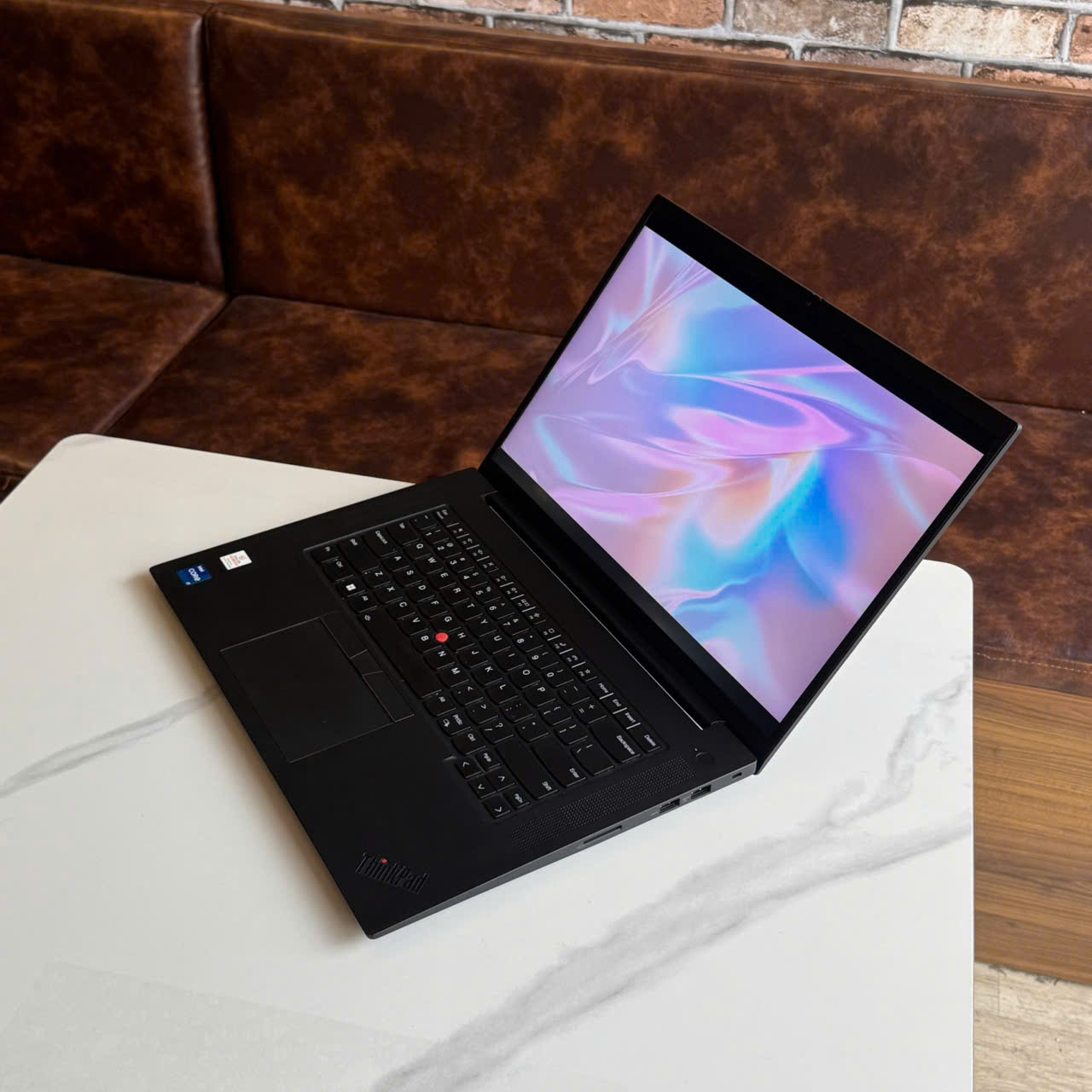 ThinkPad P1 Gen 5 WQUXGA ThinkPad P1 Gen 5 màn hình 4K