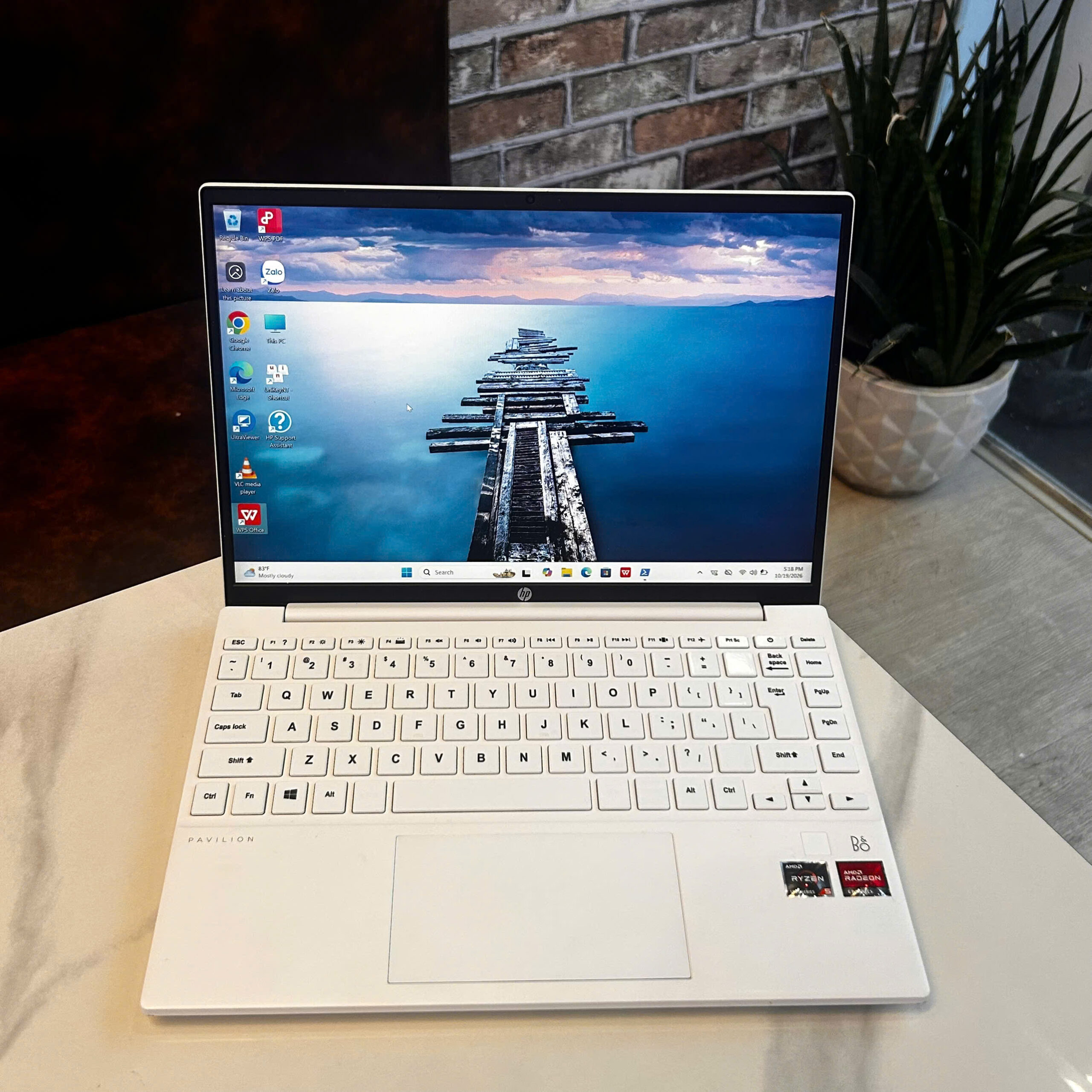 HP Pavilion Aero 13 HP Pavilion Aero 13 Ryzen 5 5625U