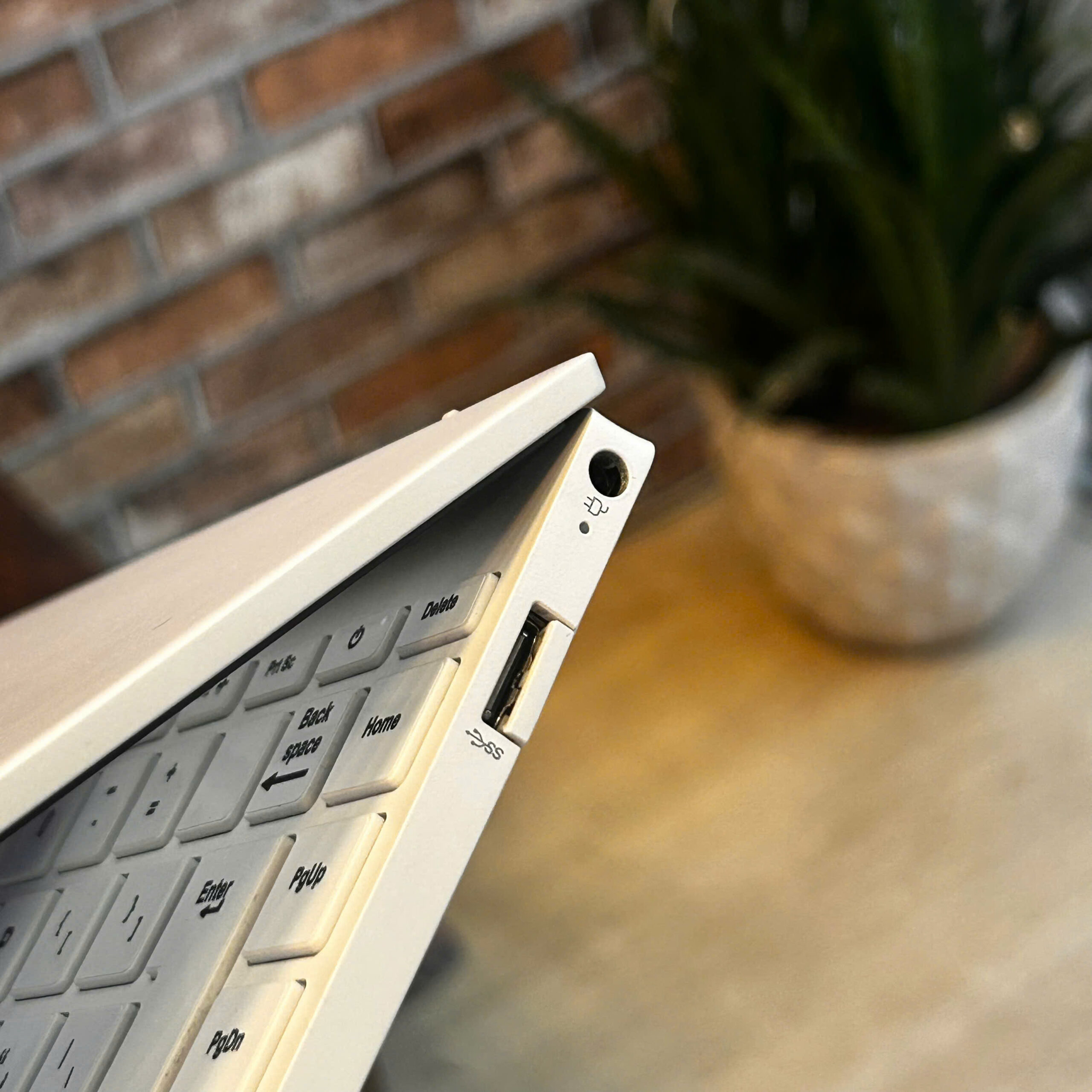 HP Pavilion Aero 13 Lightweight Design HP Pavilion Aero 13 Design