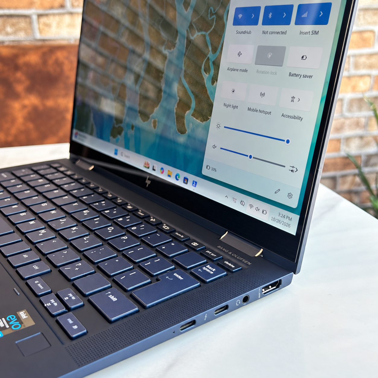 HP Elite Dragonfly G2 Convertible HP Elite Dragonfly G2 360 Degree LTE